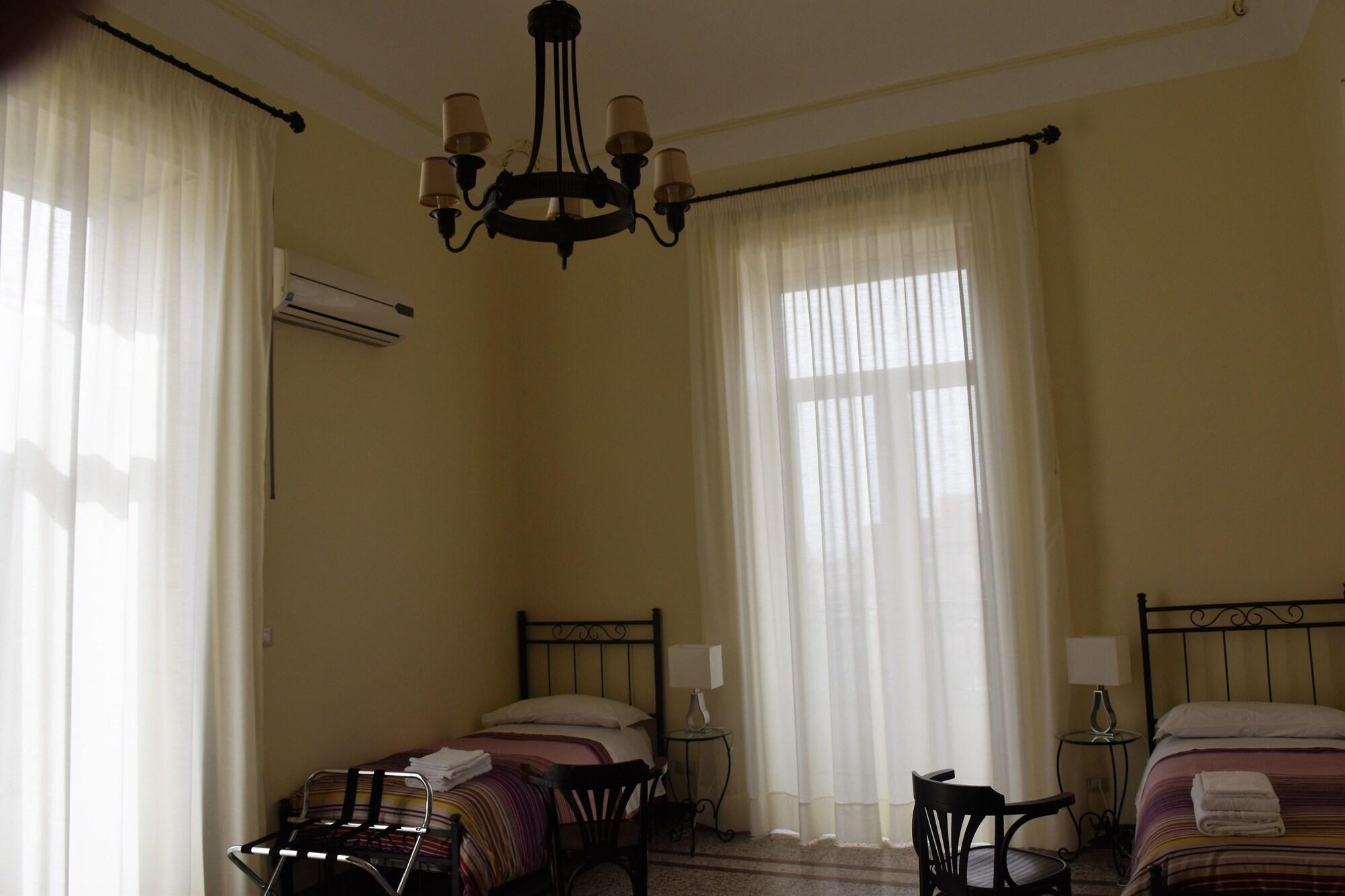 B&B Al Teatro Massimo カターニア エクステリア 写真