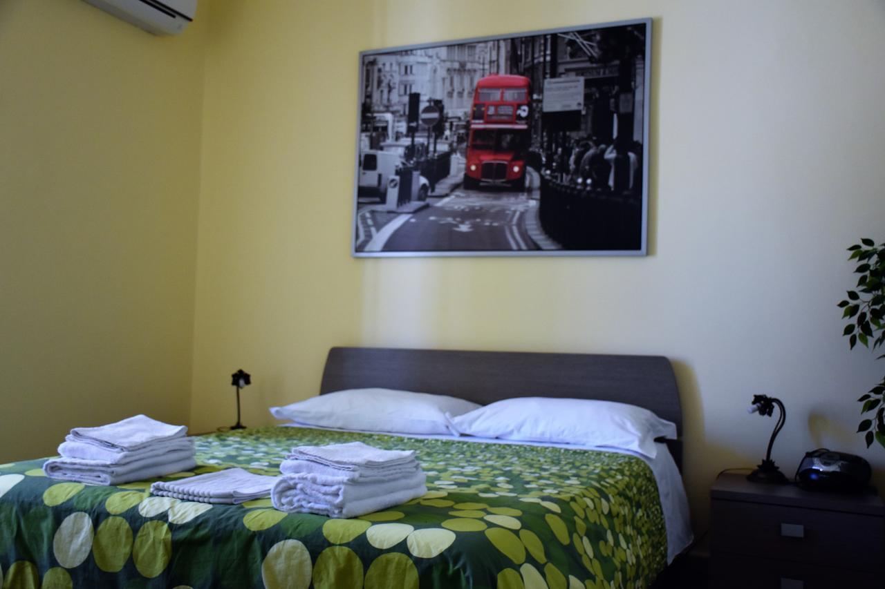 B&B Al Teatro Massimo カターニア エクステリア 写真