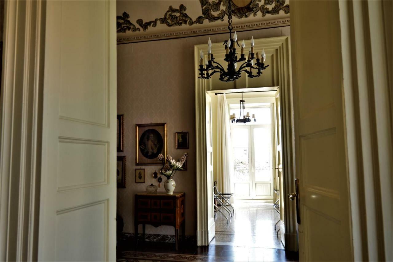 B&B Al Teatro Massimo カターニア エクステリア 写真