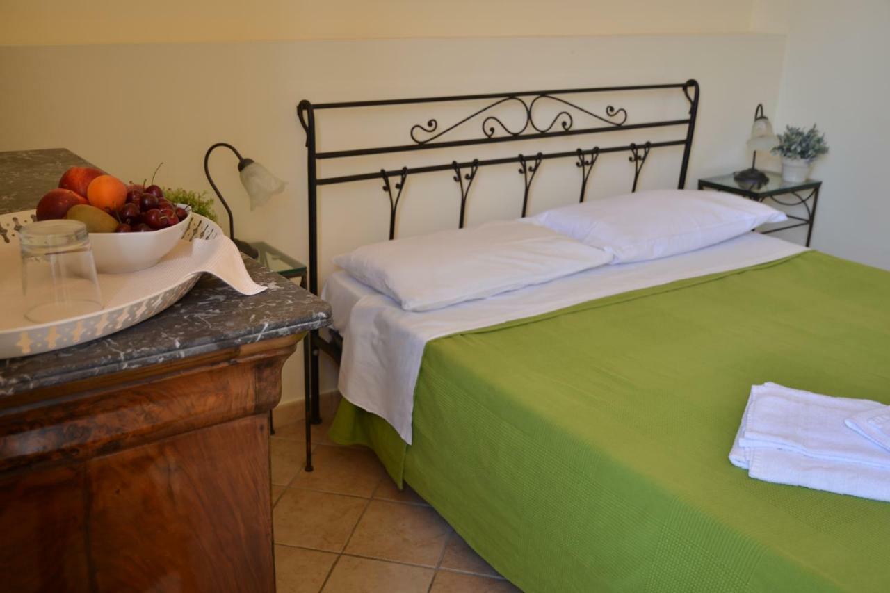 B&B Al Teatro Massimo カターニア エクステリア 写真